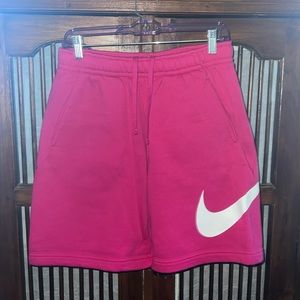 NIKE Men’s 7” Lounge Shorts
